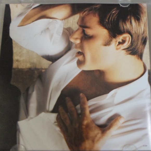 Ricky Martin CD - Sound Loaded - Picture 2 of 5